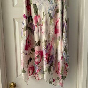 Beautiful Ralph Lauren Silk Floral Skirt with Hankerchief Hem.